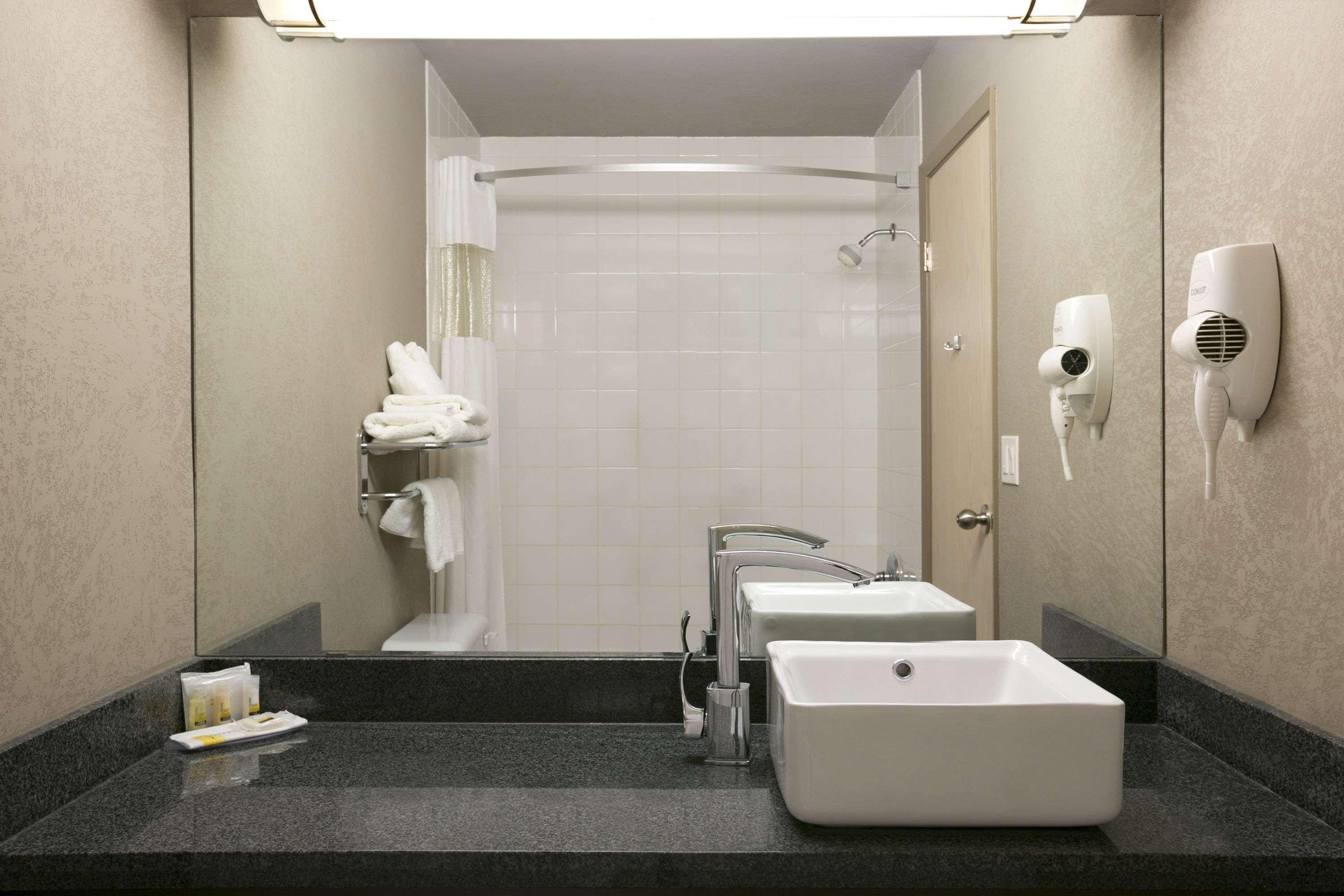 Days Inn By Wyndham רגינה מראה חיצוני תמונה