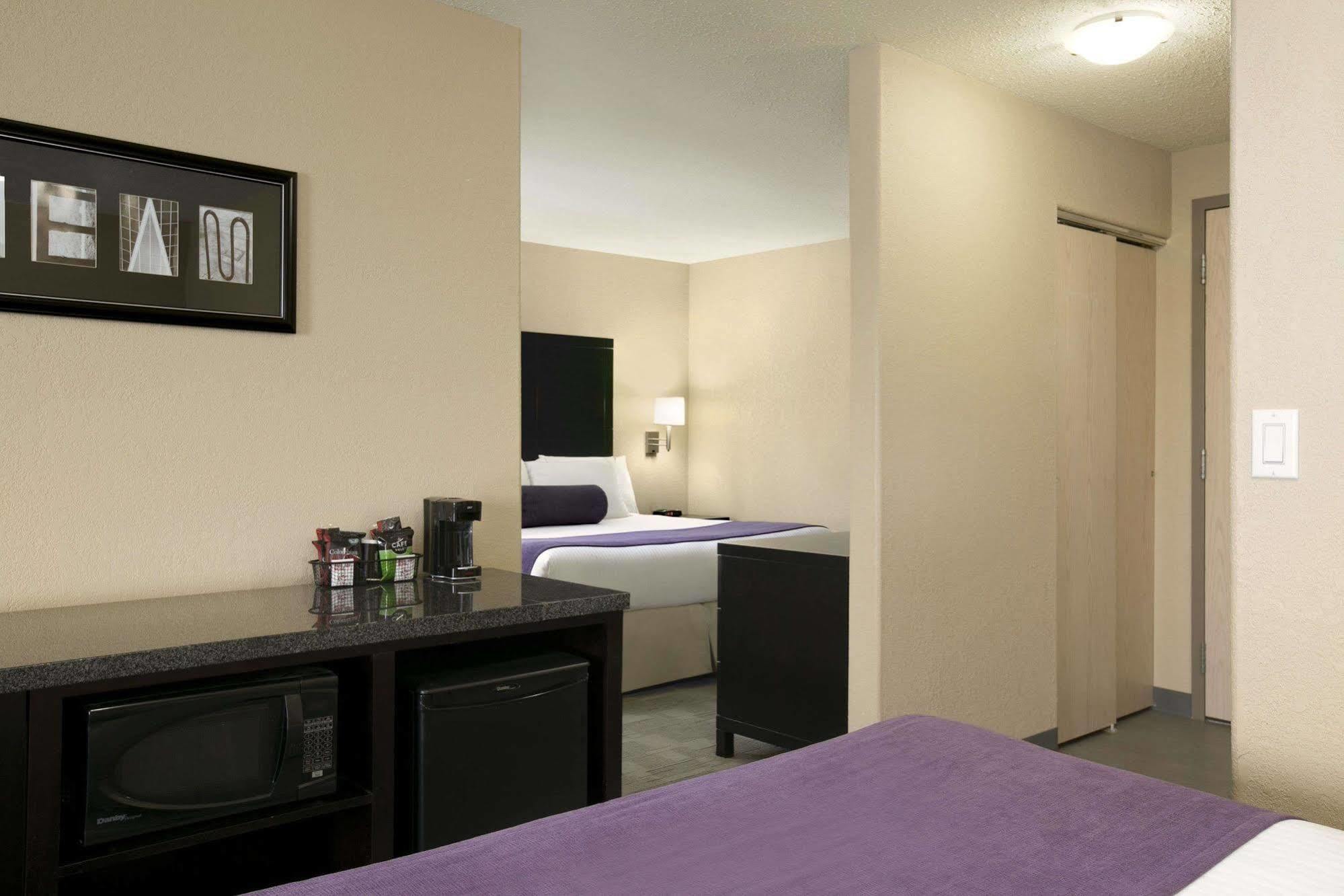 Days Inn By Wyndham רגינה מראה חיצוני תמונה